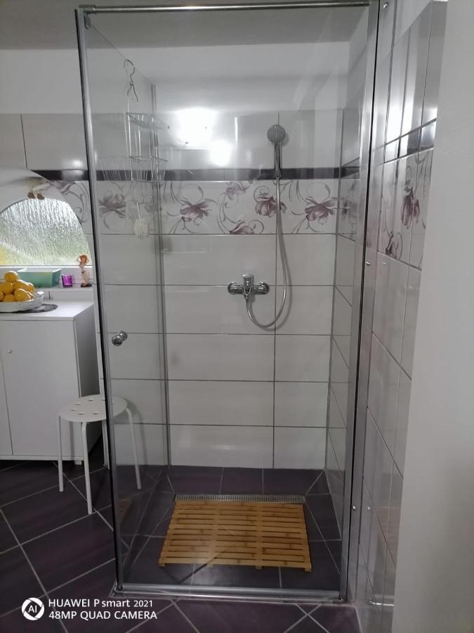 Kalista Villa Jurdani Buitenkant foto