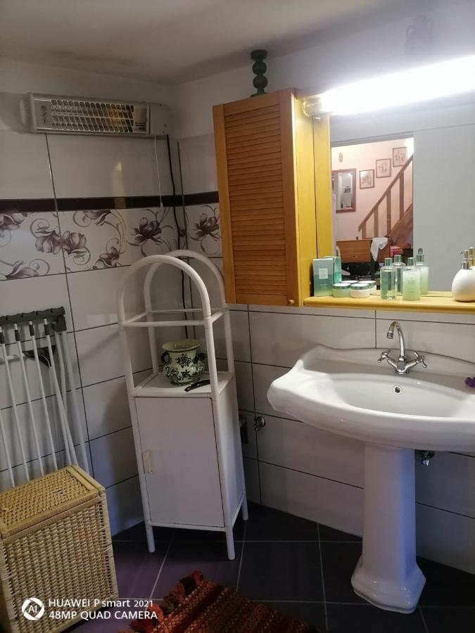 Kalista Villa Jurdani Buitenkant foto